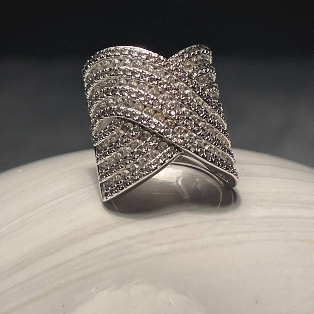 5 Sterling Silver Ladies Criss Cross Wavy CZ‎ Statement Large Bold Ring 925